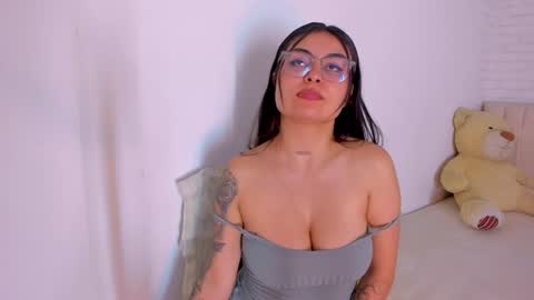 Snapshot of evelyn_candy chatting on December 28, 2024, 3:26 am EVE online show from December 28, 2024, 3:26 am