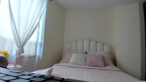 Eve online show from September 23, 2025, 8:12 pm