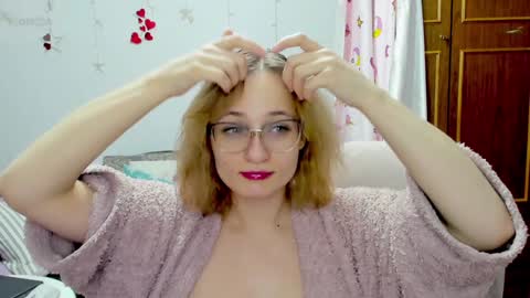 Snapshot of evelyn_harper_x chatting on February 1, 2025, 6:43 am Eve online show from February 1, 2025, 6:43 am