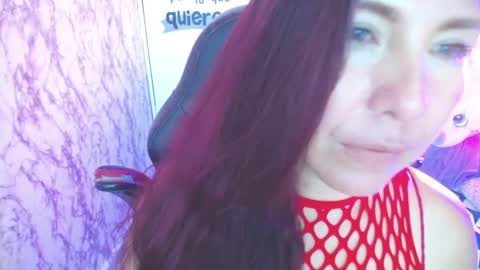 Juliana online show from January 10, 2025, 1:21 am
