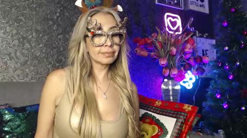 EvelynaGrey online show from December 23, 2024, 11:36 am