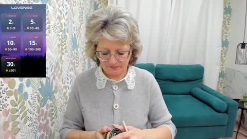 Snapshot of evelynblissful chatting on January 24, 2025, 5:21 am Evelyn online show from January 24, 2025, 5:21 am