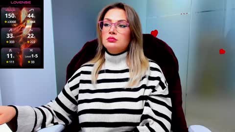 evelyne_rose online show from January 8, 2025, 6:20 am