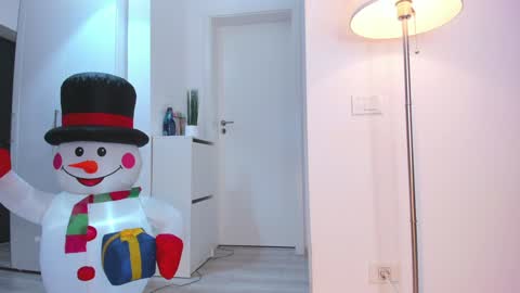 Sensation Body online show from December 22, 2024, 9:55 am