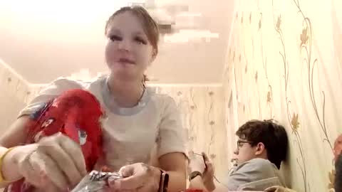 Snapshot of evgeniy_anna chatting on February 20, 2026, 9:04 pm Evgeniy and Anna online show from February 20, 2026, 9:04 pm