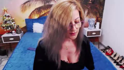 Snapshot of eviajoness chatting on January 7, 2025, 11:03 pm Evia online show from January 7, 2025, 11:03 pm