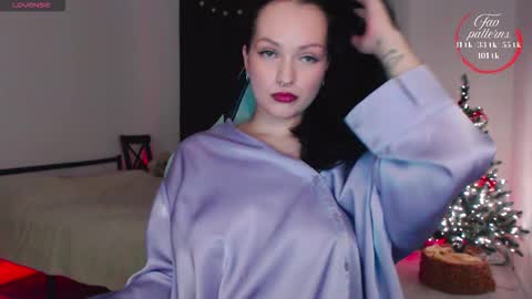 Lessie online show from December 16, 2025, 7:30 pm