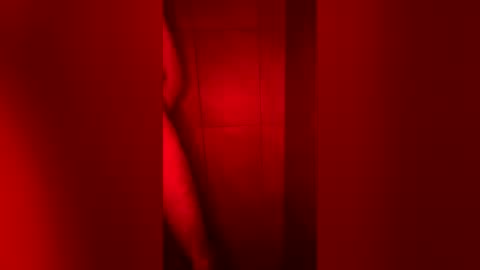 Snapshot of evilpig1022 chatting on July 15, 2026, 6:24 pm evilpig1022 online show from July 15, 2026, 6:24 pm