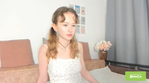 Eva online show from September 21, 2025, 8:10 pm