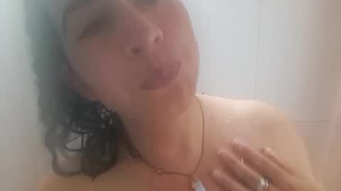 Snapshot of evolet_evolet_ chatting on November 8, 2025, 2:17 pm Evolet online show from November 8, 2025, 2:17 pm