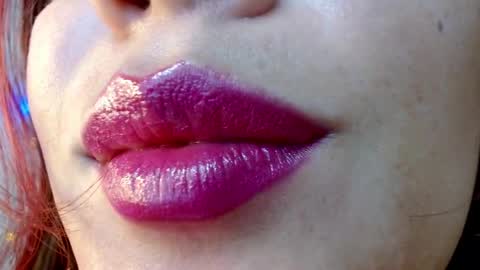 Snapshot of evolethmontenegros chatting on December 26, 2024, 10:59 am Evoleth online show from December 26, 2024, 10:59 am