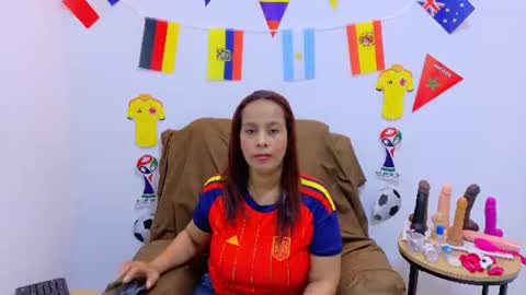 Snapshot of evvaa_moon chatting on July 10, 2026, 12:30 pm evvaa_moon online show from July 10, 2026, 12:30 pm