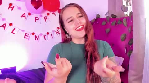 EVY online show from February 5, 2025, 3:52 pm