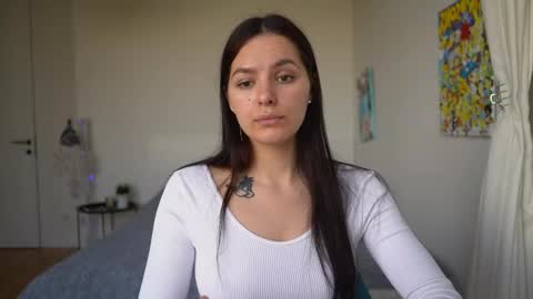 ewelynscott online show from November 27, 2025, 11:01 am