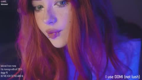 Alyson online show from October 22, 2025, 1:17 am