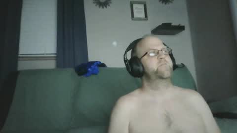Snapshot of exaltedxone chatting on June 20, 2026, 3:42 am exaltedxone online show from June 20, 2026, 3:42 am