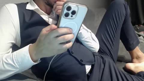 excited222 online show from October 15, 2025, 6:19 pm