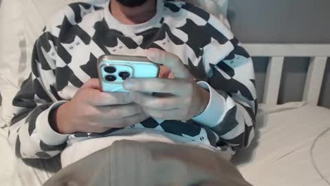 excited222 online show from October 24, 2025, 6:32 am