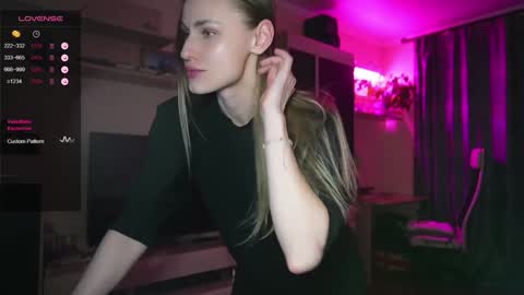 Snapshot of exe_cutie chatting on December 13, 2024, 1:37 am Mary online show from December 13, 2024, 1:37 am