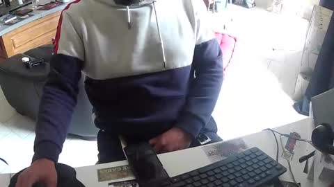 Gio online show from October 20, 2025, 3:23 pm