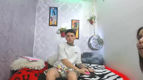 exotichot_couple online show from November 14, 2025, 11:57 pm