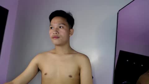 Snapshot of exotichugecock chatting on December 4, 2024, 4:38 pm Jan online show from December 4, 2024, 4:38 pm