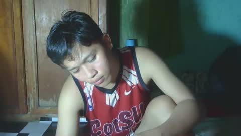 Snapshot of exotichugecock chatting on May 5, 2026, 12:24 pm Jan online show from May 5, 2026, 12:24 pm