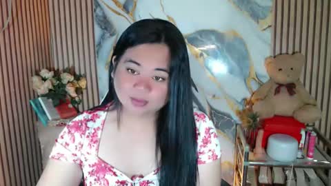 Snapshot of exoticpinayx chatting on May 3, 2026, 3:23 am SHANTAL MARIE online show from May 3, 2026, 3:23 am