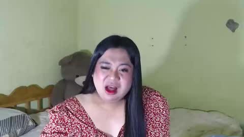 Snapshot of exoticpinayx chatting on June 6, 2026, 4:17 am SHANTAL MARIE online show from June 6, 2026, 4:17 am
