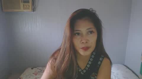 expensive_c4ndy online show from April 24, 2026, 6:16 am