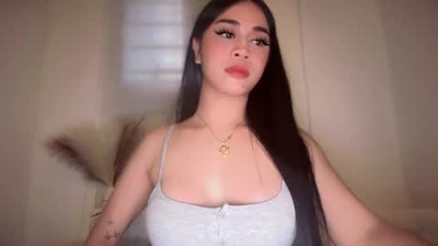 chloee online show from February 15, 2026, 7:51 am