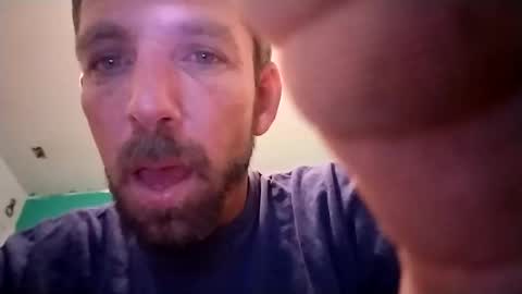 Snapshot of experttreecompany chatting on February 12, 2026, 1:55 am experttreecompany online show from February 12, 2026, 1:55 am