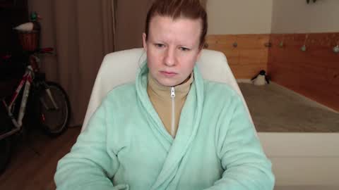 Snapshot of exponentex5 chatting on December 5, 2024, 9:50 pm Crystal online show from December 5, 2024, 9:50 pm