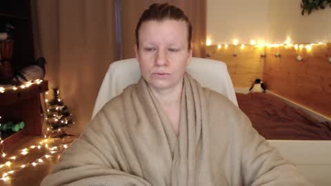 Snapshot of exponentex5 chatting on January 3, 2025, 6:44 am Crystal online show from January 3, 2025, 6:44 am