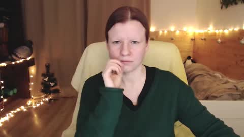 Snapshot of exponentex5 chatting on February 24, 2025, 10:14 pm Crystal online show from February 24, 2025, 10:14 pm