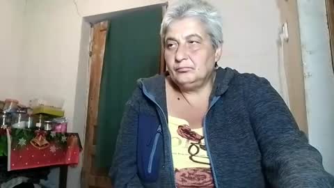 ExquisiteMature online show from September 29, 2025, 1:00 am