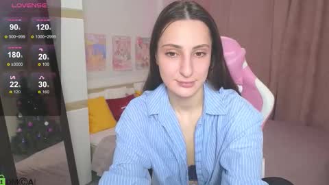 Snapshot of extra_charm chatting on January 10, 2026, 8:16 am Amelia online show from January 10, 2026, 8:16 am