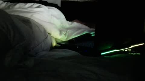 Eyeswideshut63 online show from November 8, 2025, 8:36 am