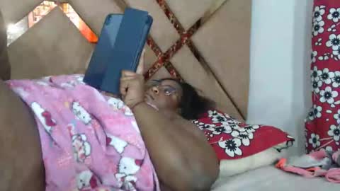 eyshaexotii online show from March 6, 2026, 7:05 am