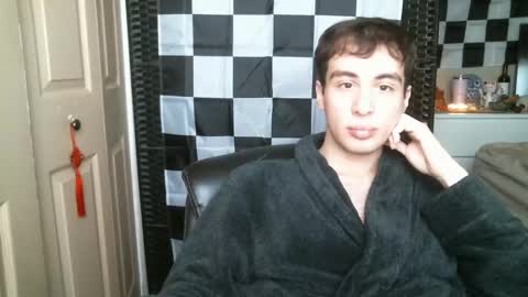 Snapshot of ezra_naamah chatting on January 12, 2025, 4:40 pm Ezra Naamah online show from January 12, 2025, 4:40 pm