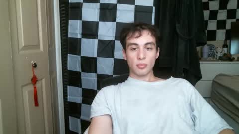 Snapshot of ezra_naamah chatting on January 19, 2025, 6:43 pm Ezra Naamah online show from January 19, 2025, 6:43 pm