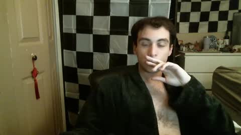 Snapshot of ezra_naamah chatting on January 21, 2025, 1:39 am Ezra Naamah online show from January 21, 2025, 1:39 am