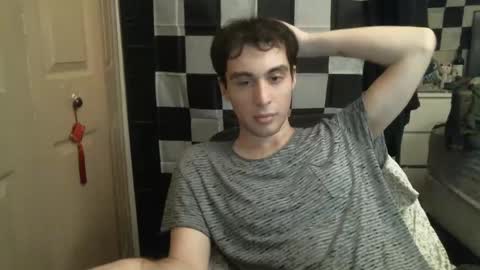 Snapshot of ezra_naamah chatting on January 29, 2025, 1:16 am Ezra Naamah online show from January 29, 2025, 1:16 am