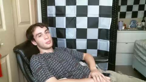 Snapshot of ezra_naamah chatting on February 11, 2025, 4:56 pm Ezra Naamah online show from February 11, 2025, 4:56 pm