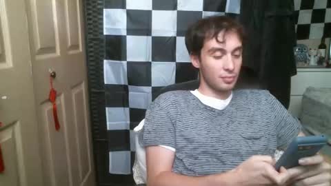 Snapshot of ezra_naamah chatting on February 21, 2025, 9:43 pm Ezra Naamah online show from February 21, 2025, 9:43 pm