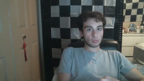 Snapshot of ezra_naamah chatting on February 26, 2025, 1:00 am Ezra Naamah online show from February 26, 2025, 1:00 am