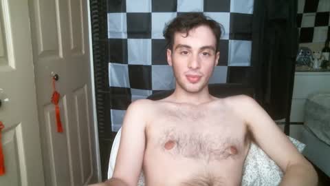 Snapshot of ezra_naamah chatting on March 7, 2025, 8:00 pm Ezra Naamah online show from March 7, 2025, 8:00 pm