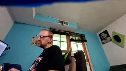 Ez Rider online show from April 27, 2026, 10:08 pm