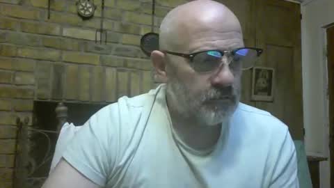 f1zzeek online show from January 9, 2026, 9:38 pm