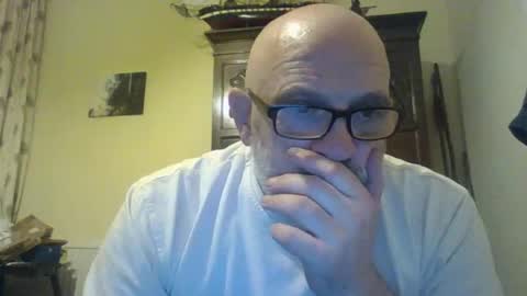 Snapshot of f1zzeek chatting on April 29, 2026, 11:55 pm f1zzeek online show from April 29, 2026, 11:55 pm
